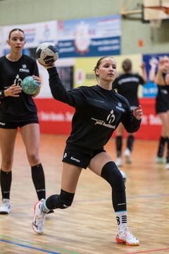 Bild 134 - wBJ SV Henstedt Ulzburg - HSG Holstein Kiel/Kronshagen : Ergebnis: 30:28